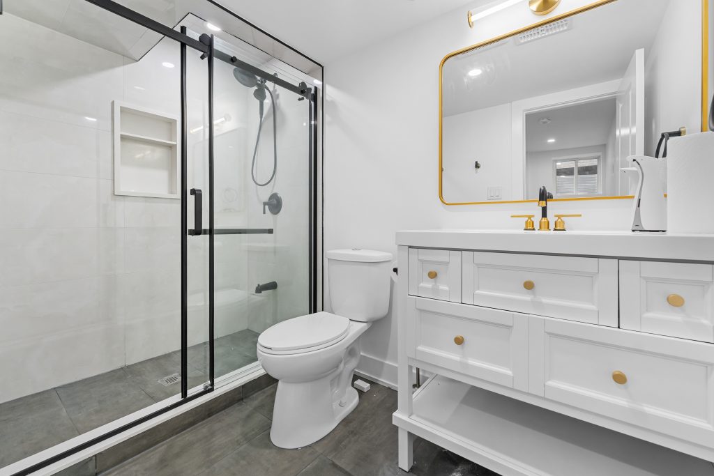 3 Pc Washroom