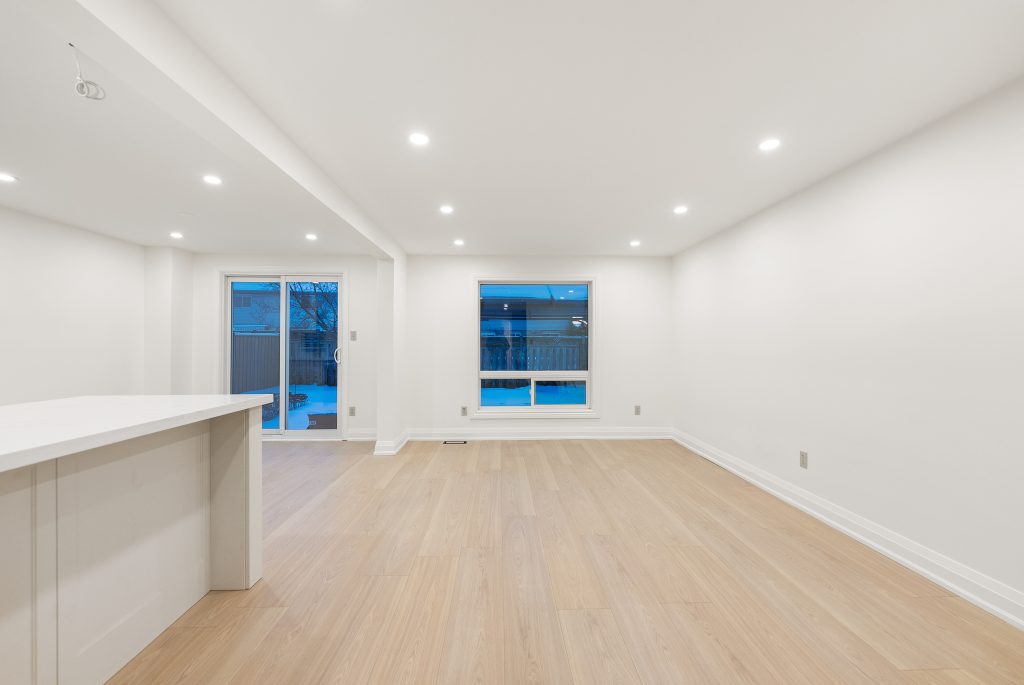 Pacific Builders | Case Study 6 – Open-Concept Kitchen & Main Floor Makeover in Cambridge