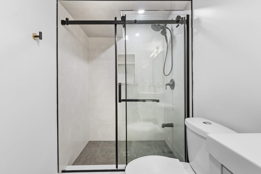 Pacific Builders | Bathroom Renovation in Hamilton 